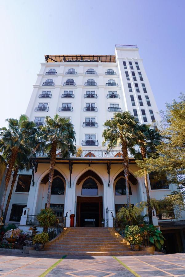 แคปิตอล เรสิเดนซ์ Hotel เวียงจันทน์ ภายนอก รูปภาพ